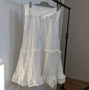 Edmée & Lilie White Ruffled Skirt With High Waistband